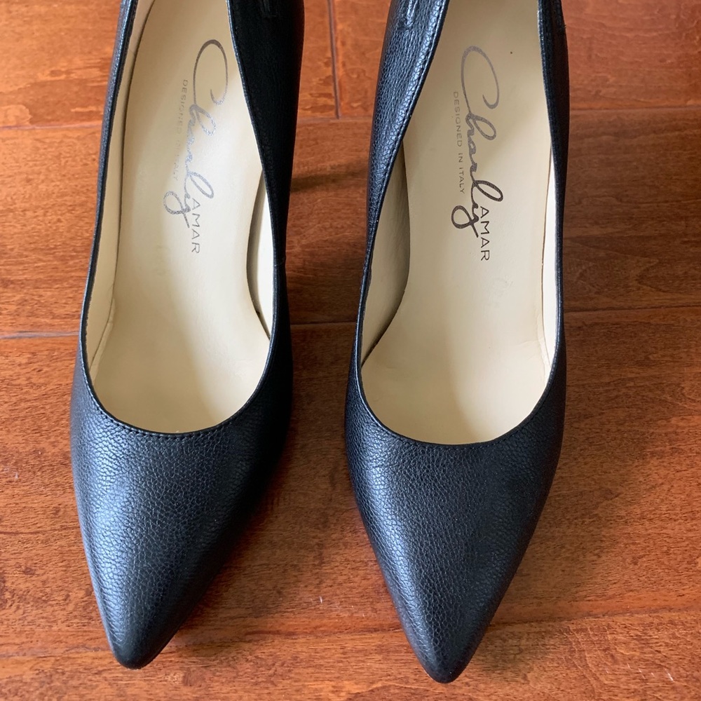 Charly Amar leather black pumps
